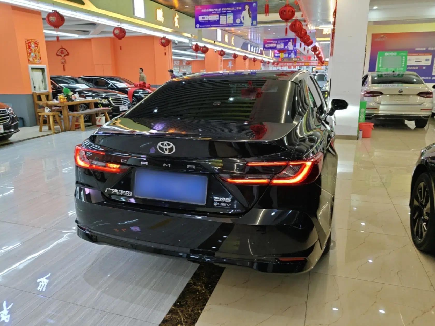 Toyota Camry 2024 Dual-Motor 2.0 HG Premium Edition — миниатюра 6