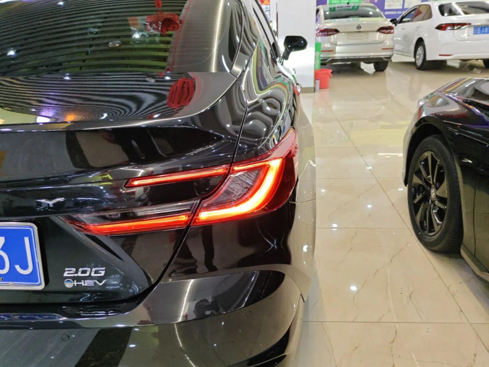 Toyota Camry 2024 Dual-Motor 2.0 HG Premium Edition — миниатюра 7