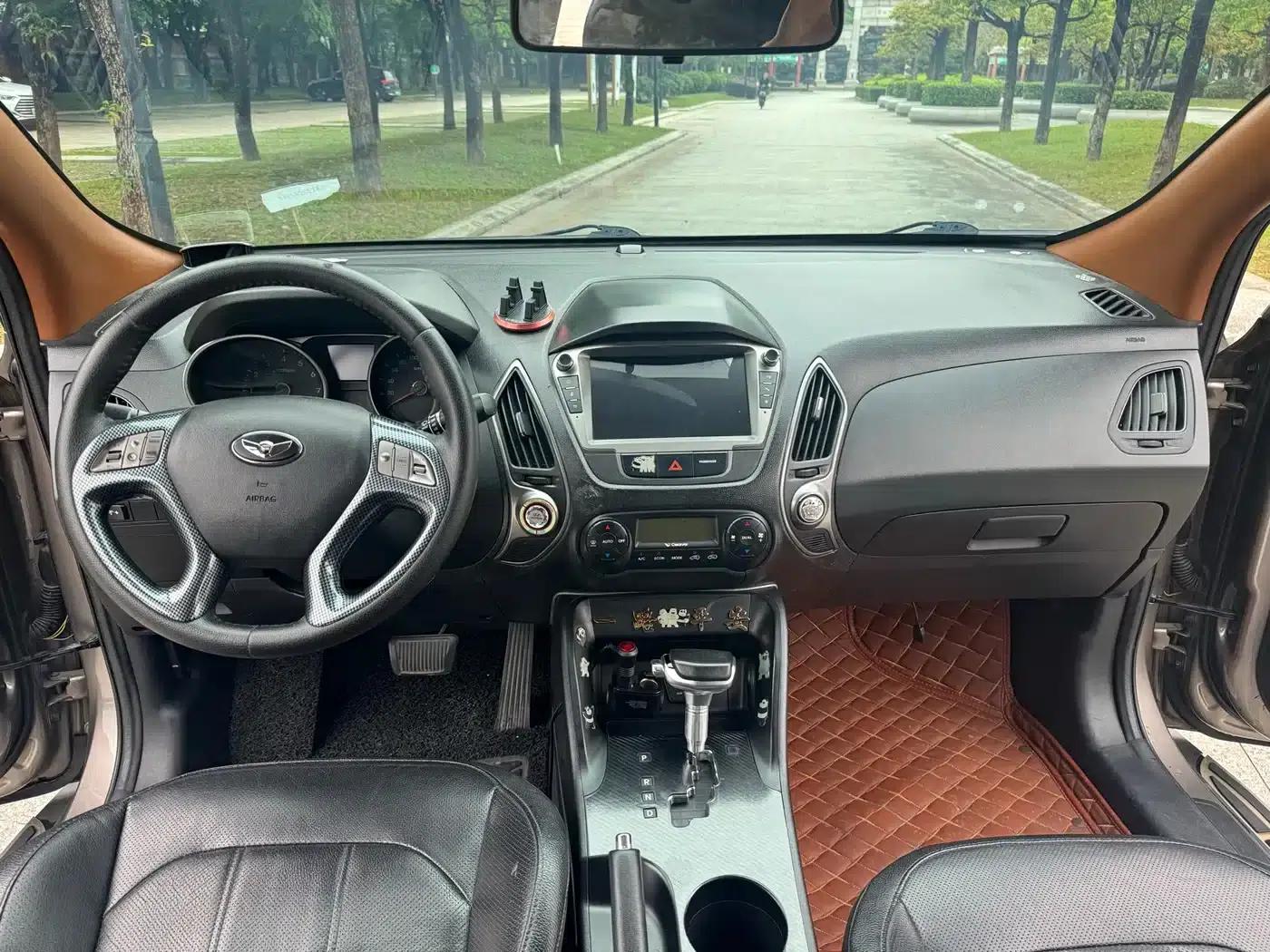 Beijing Hyundai ix35 2013 2.0L Automatic 2WD Smart GLS (National IV Emission Standard) — миниатюра 10