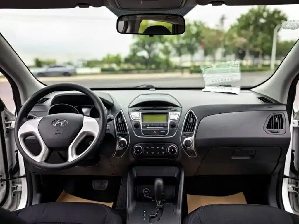Beijing Hyundai ix35 2013 2.0L Automatic 2WD Comfort GL (National V Emission Standard) — миниатюра 5