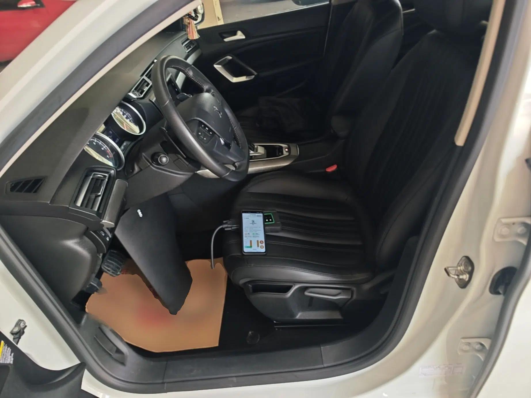 Peugeot 408 2019 230THP Automatic Luxury Edition China VI Standard — миниатюра 18