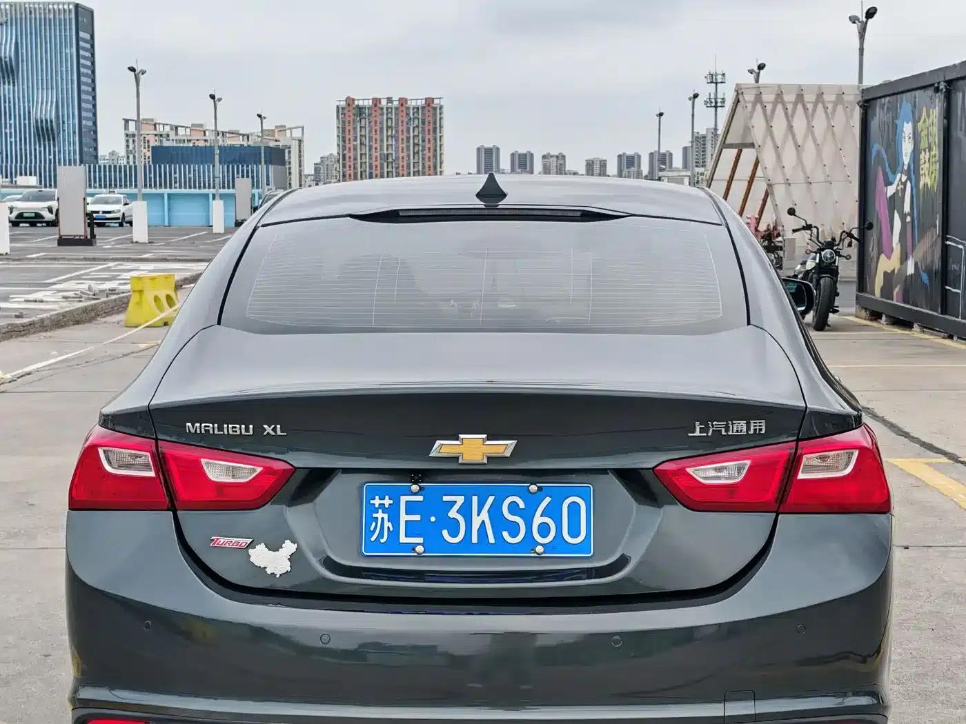 2017 Chevrolet Malibu XL 1.5T Automatic Elite Edition — миниатюра 6