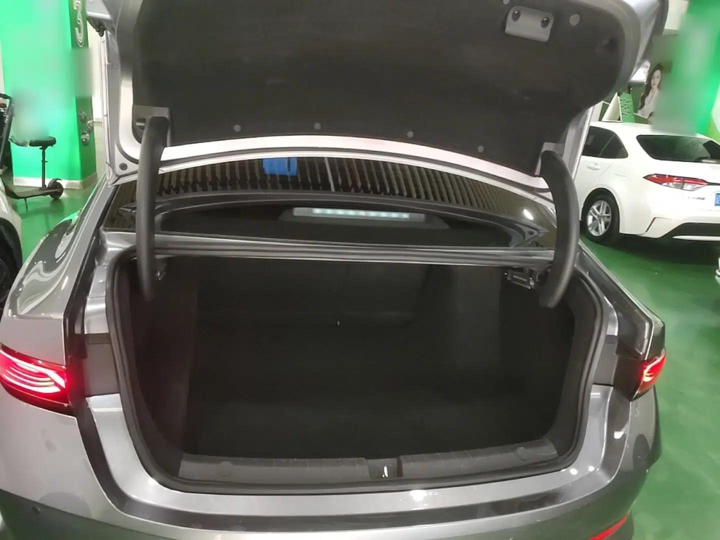 BYD Qin PLUS 2025 DM-i Smart Drive 55KM Leading Model — миниатюра 22