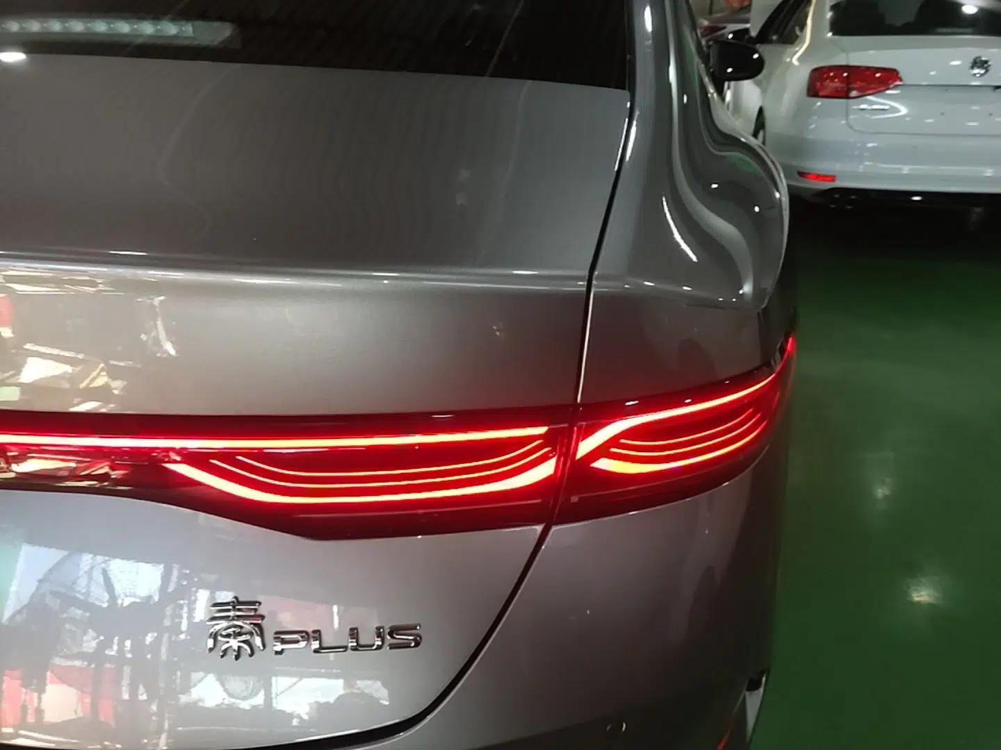 BYD Qin PLUS 2025 DM-i Smart Drive 55KM Leading Model — миниатюра 7