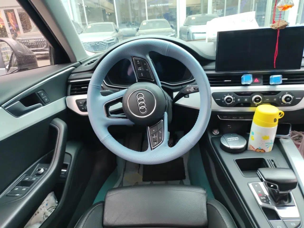 Audi A4L 2020 40 TFSI Fashionable and Elegant Model — миниатюра 11