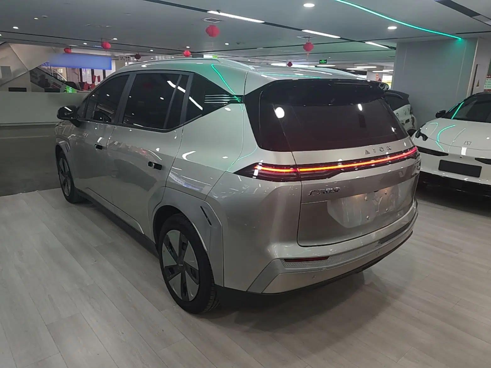 AION Y 2023 Plus 510 Enjoy Edition — миниатюра 4