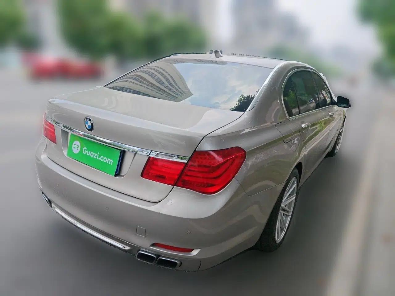 BMW 7 Series 2010 760Li — миниатюра 6