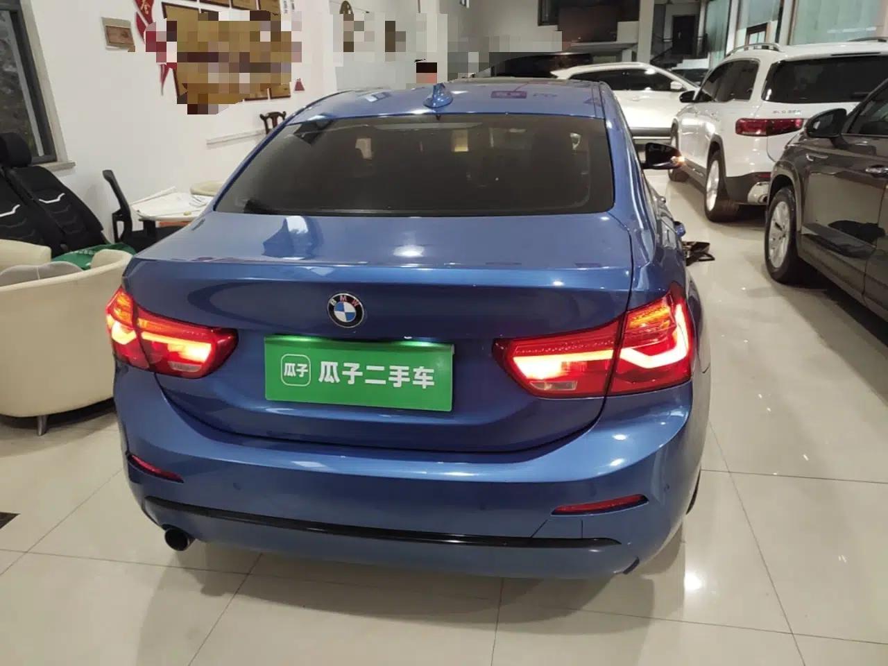 BMW 1 Series 2018 118i Sport Edition — миниатюра 3