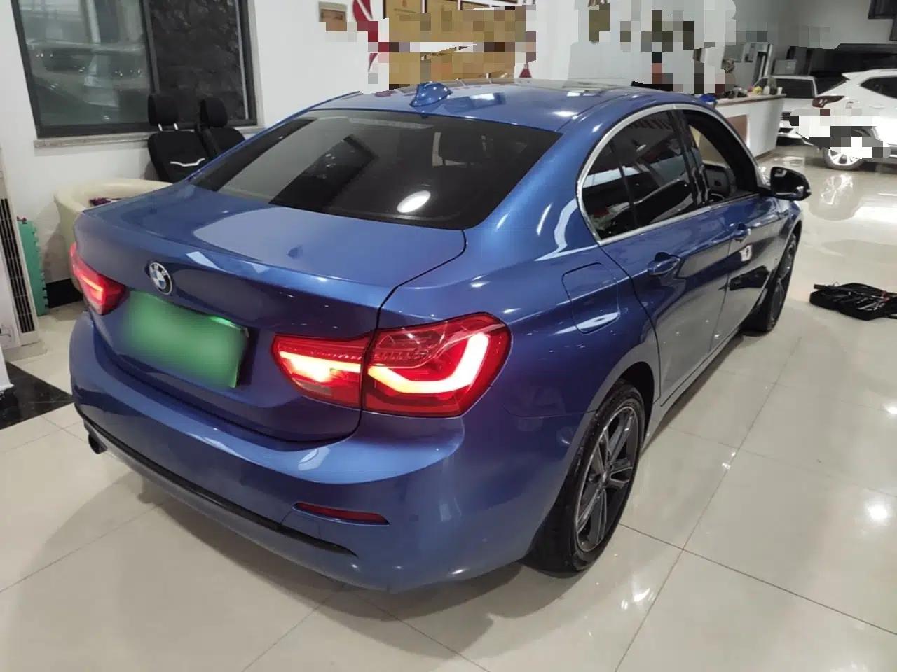 BMW 1 Series 2018 118i Sport Edition — миниатюра 4