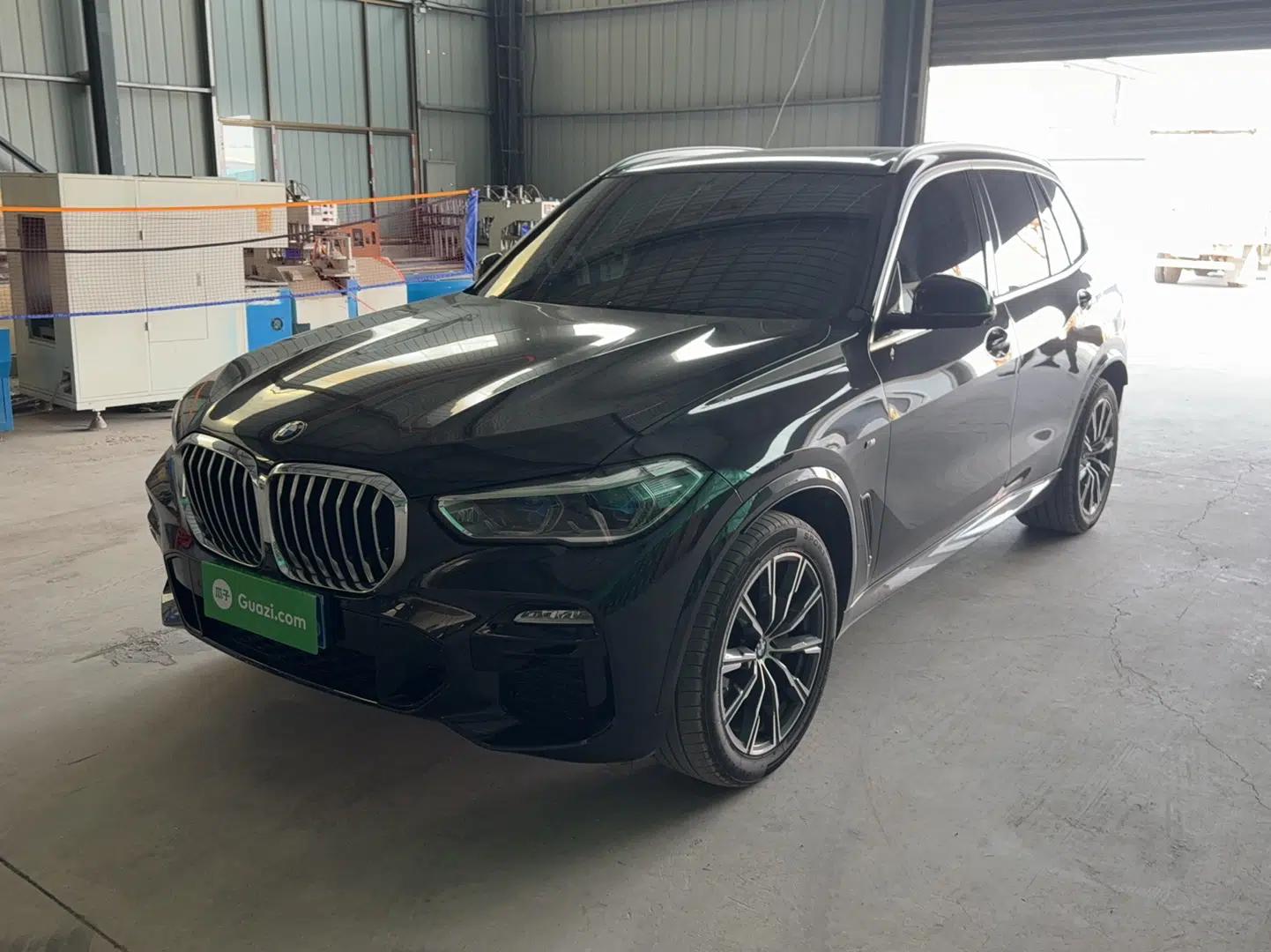 BMW X5 2021 Restyled xDrive40i M Sport Package — миниатюра 1