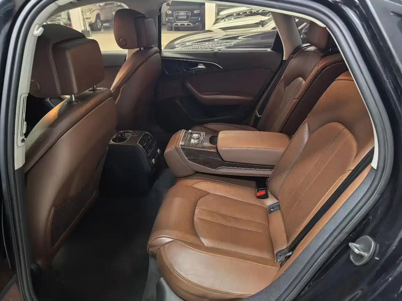 Audi A6L 2012 35 FSI Comfort — миниатюра 6