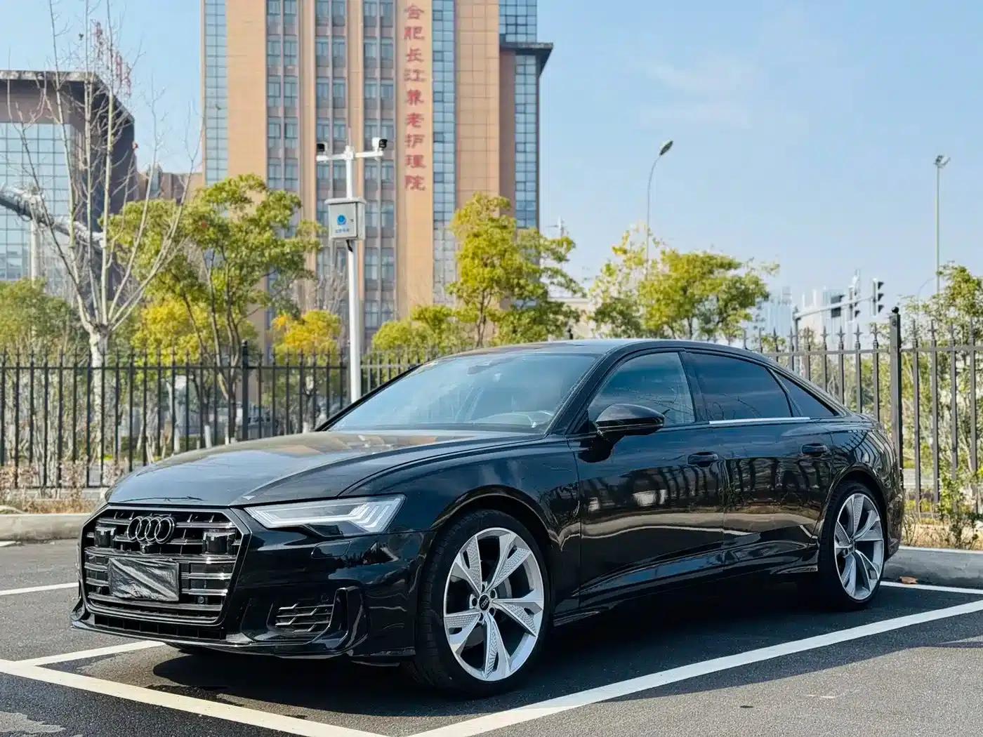 Audi A6L 2023 Facelift 45 TFSI quattro Premium Dynamic Edition — миниатюра 1