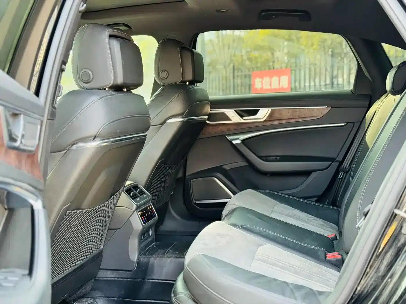 Audi A6L 2023 Facelift 45 TFSI quattro Premium Dynamic Edition — миниатюра 6
