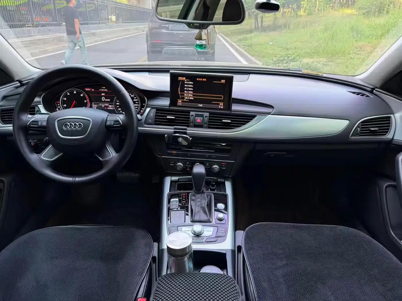 Audi A6L 2014 TFSI Standard Edition — миниатюра 5