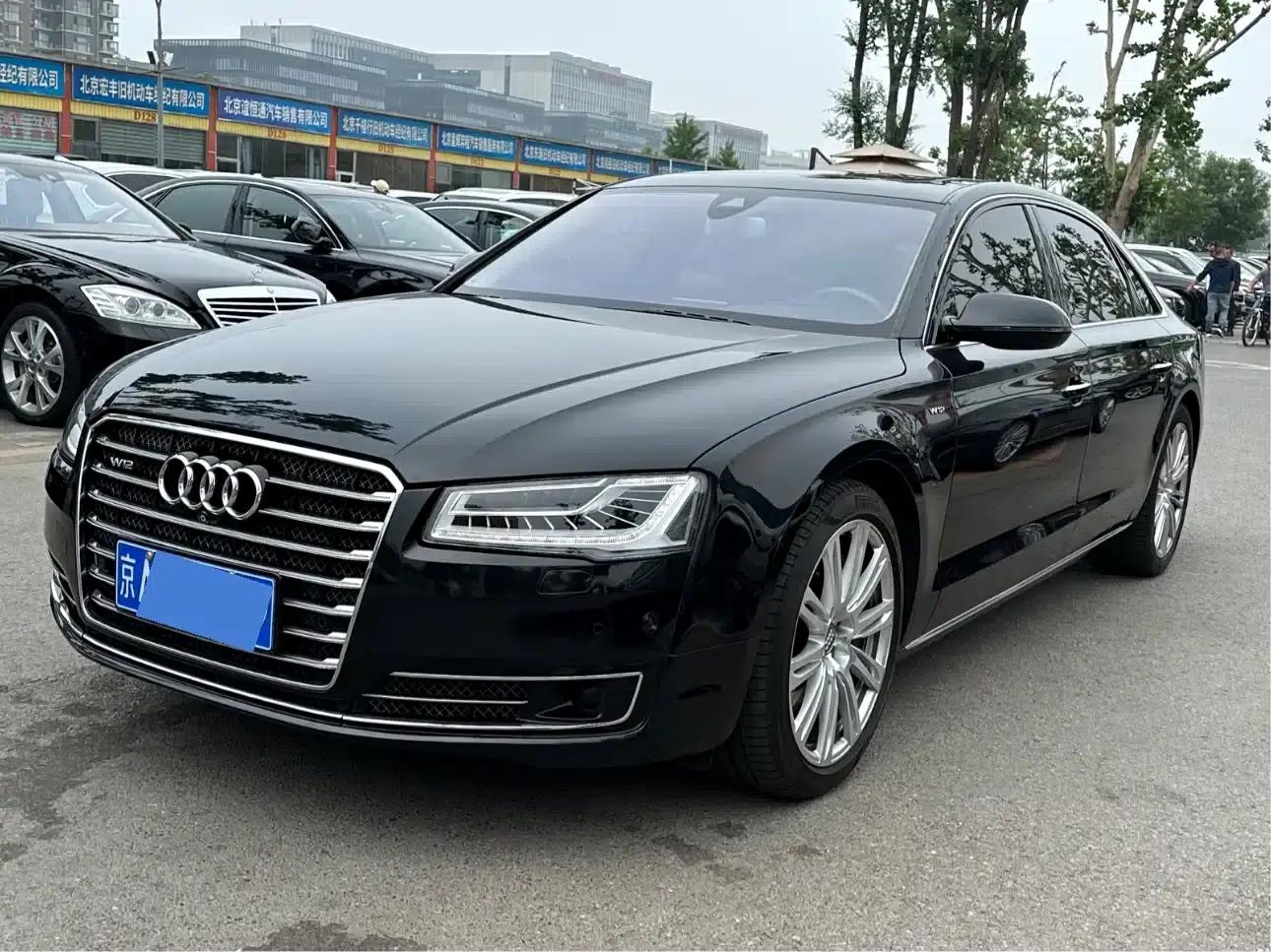 2014 Audi A8 A8L 6.3 FSI W12 quattro Flagship Model — миниатюра 1