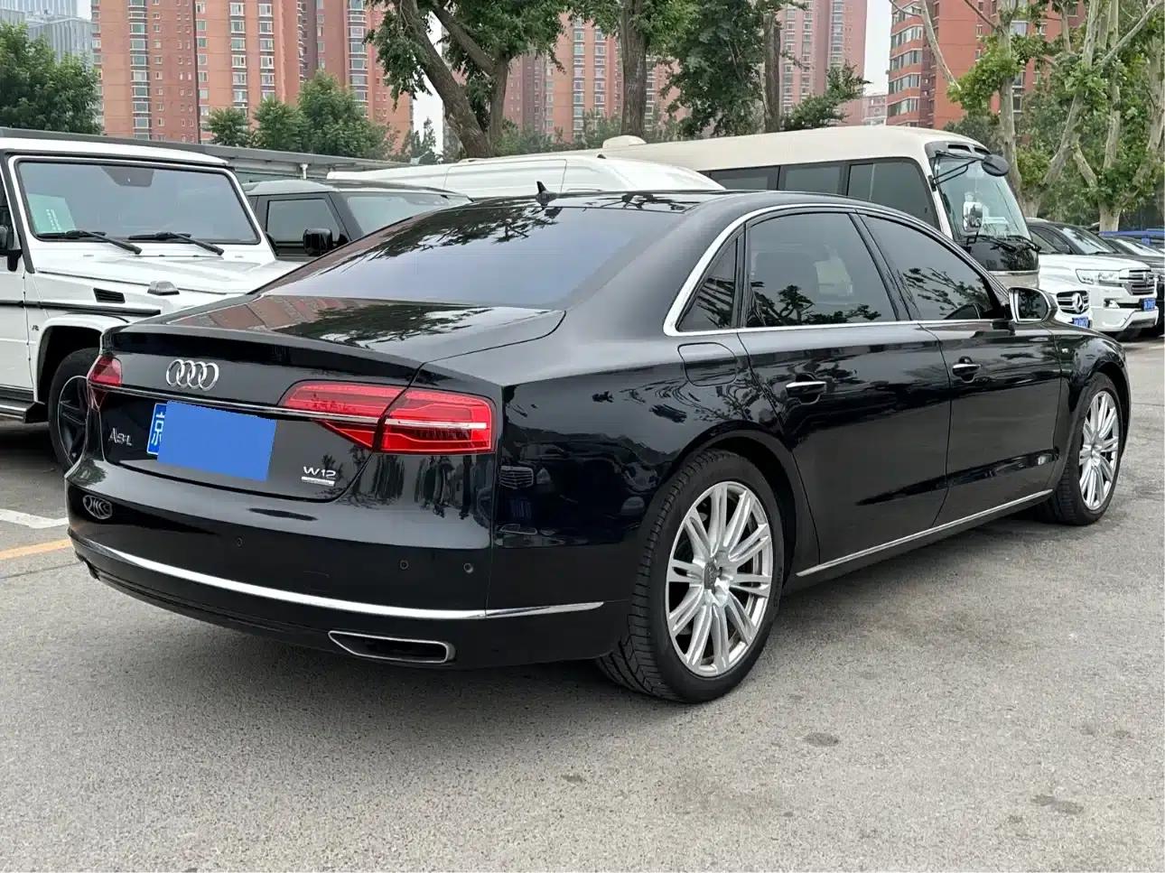 2014 Audi A8 A8L 6.3 FSI W12 quattro Flagship Model — миниатюра 4