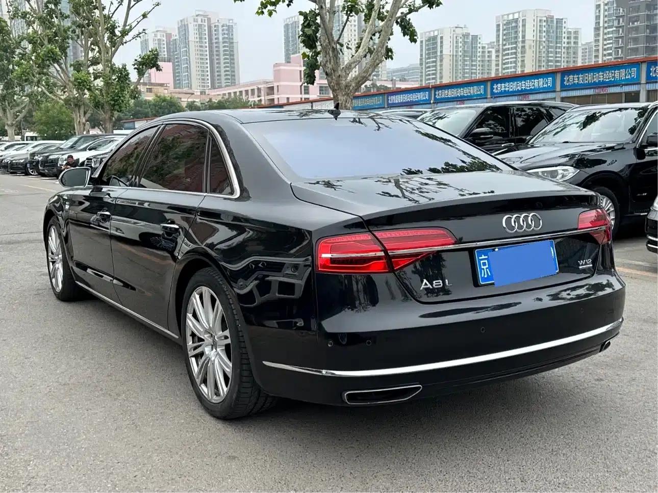 2014 Audi A8 A8L 6.3 FSI W12 quattro Flagship Model — миниатюра 6