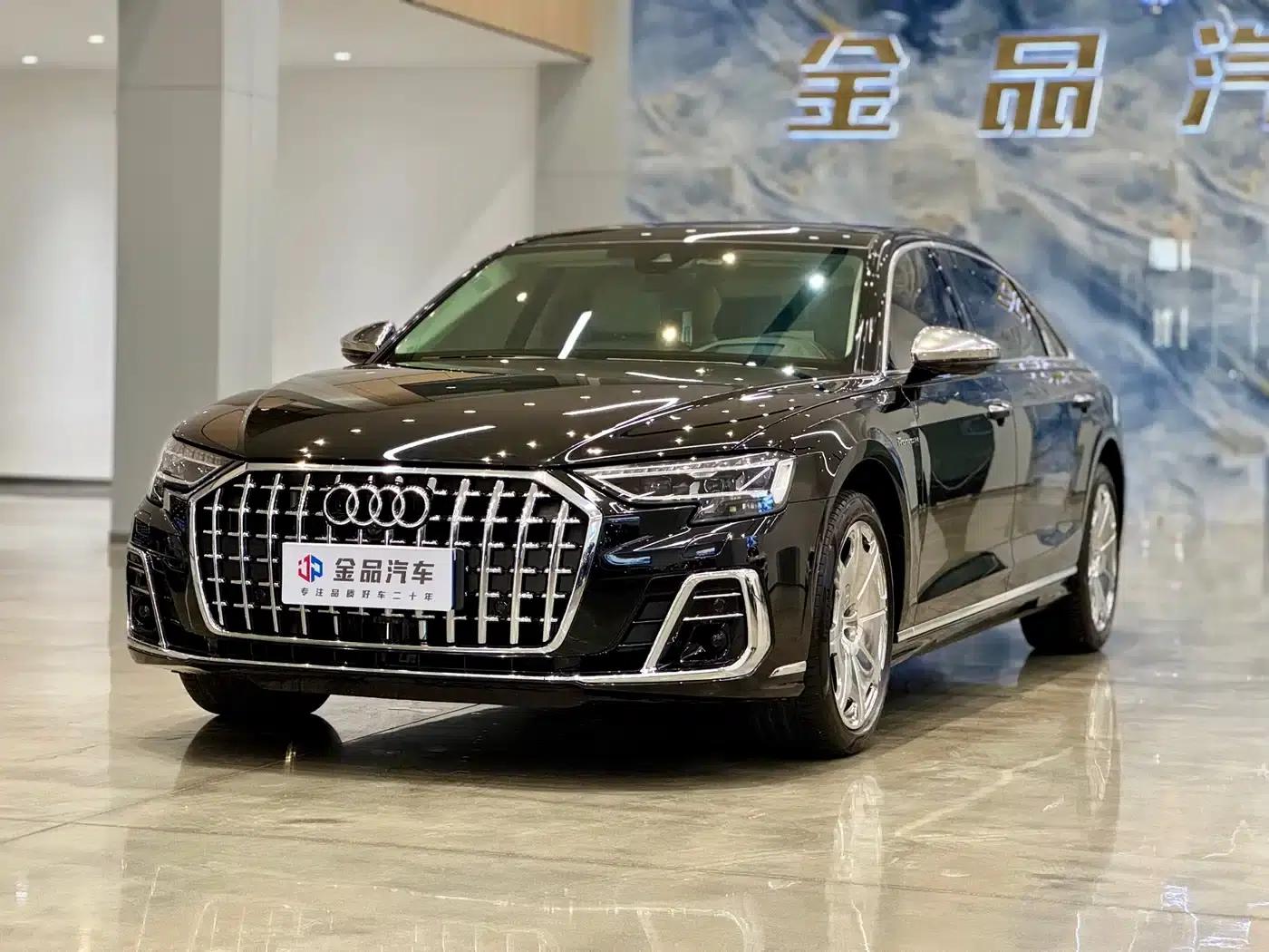 2024 Audi A8 A8L Horch Founder's Edition Legend — миниатюра 1