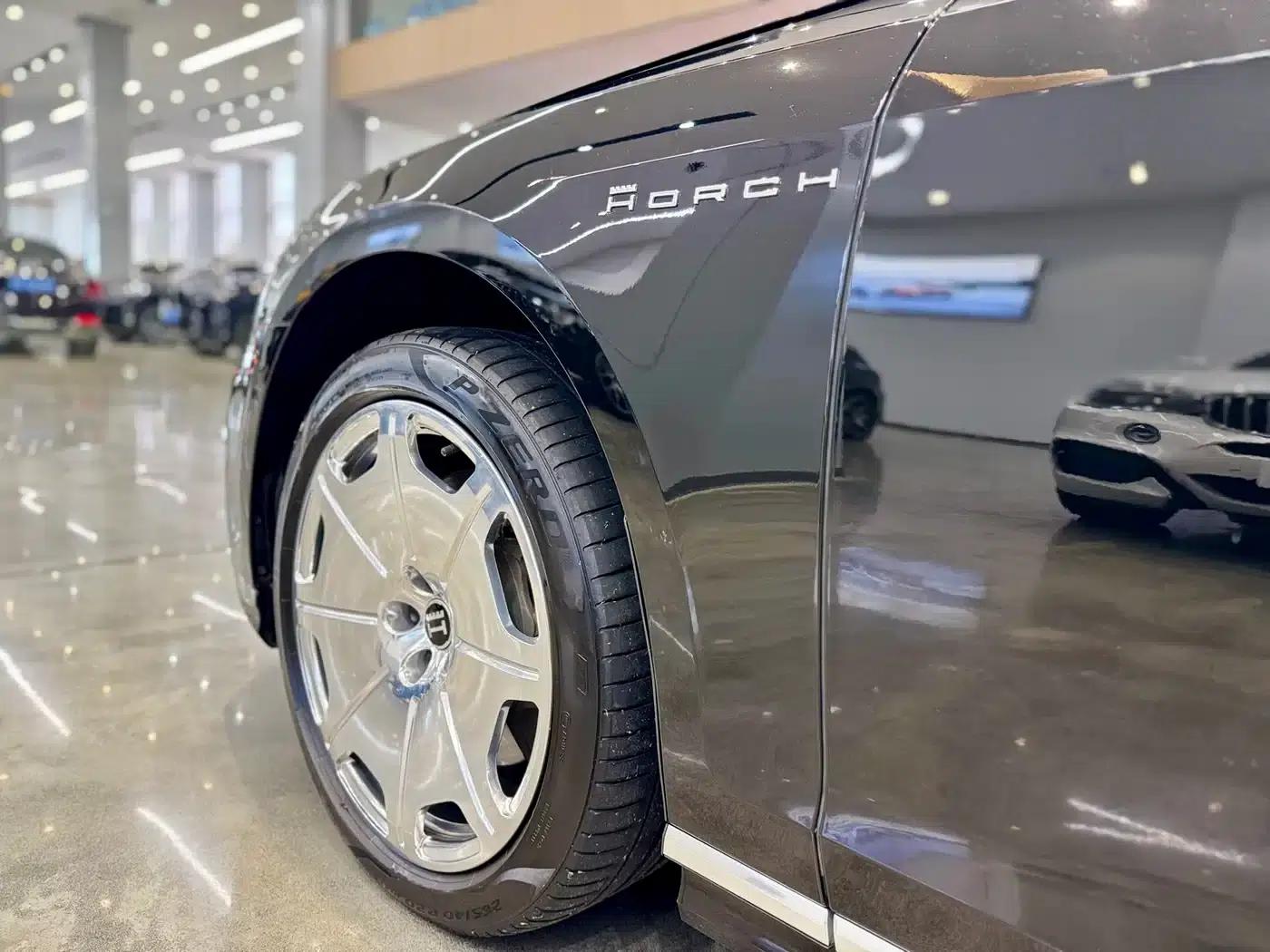 2024 Audi A8 A8L Horch Founder's Edition Legend — миниатюра 21