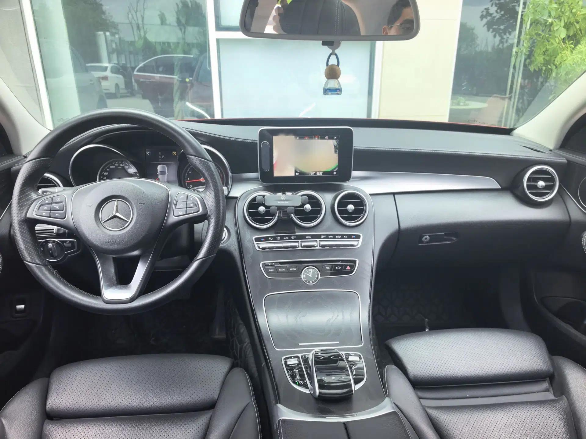 Mercedes-Benz C-Class 2018 C 200 L Sport Edition — миниатюра 9