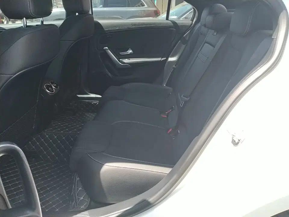 Mercedes-Benz A-Class 2020 A 200 L Sport Sedan — миниатюра 20