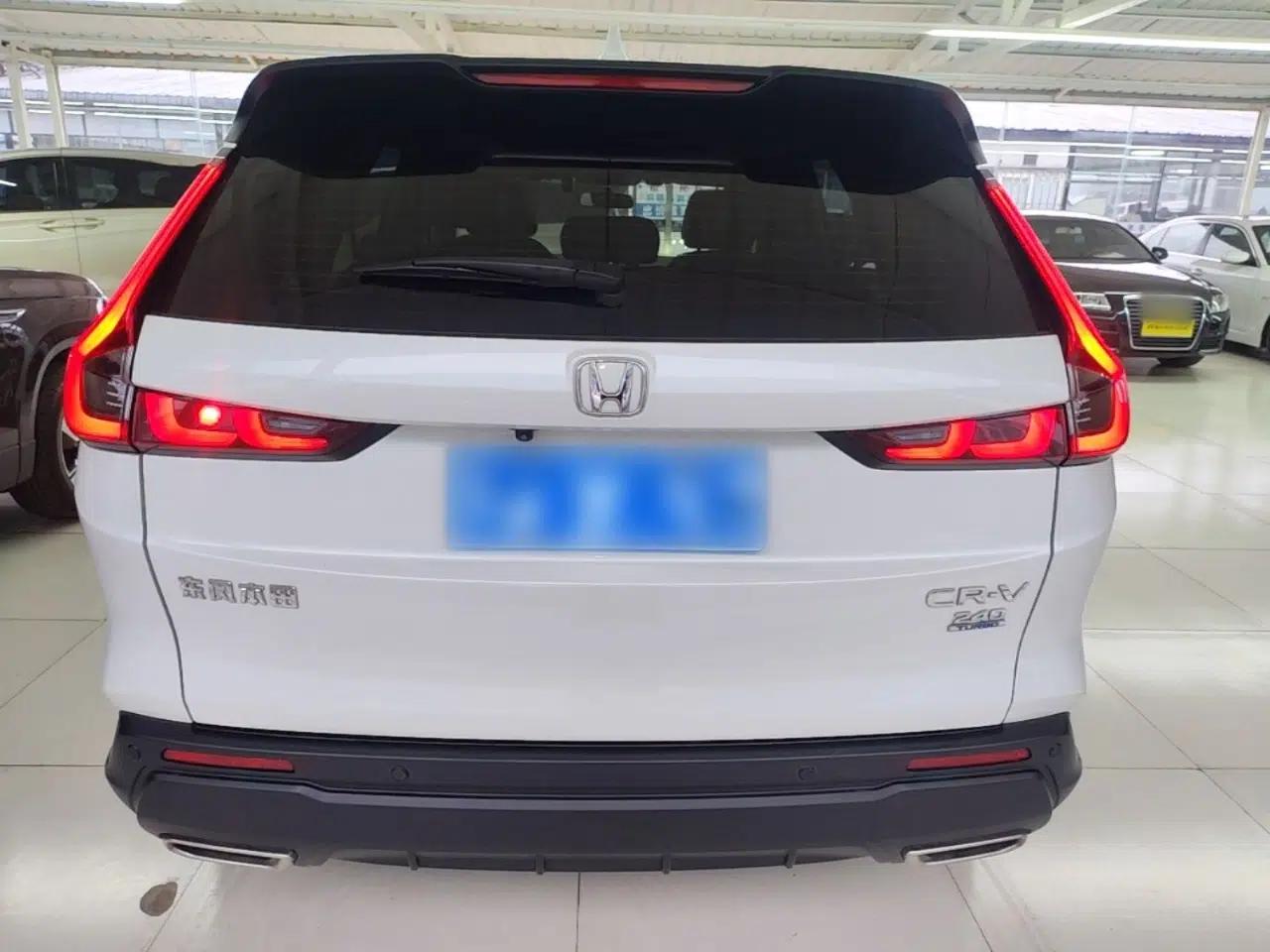 Honda CR-V 2024 240TURBO Two-Wheel-Drive Active Version 5 Seats — миниатюра 5