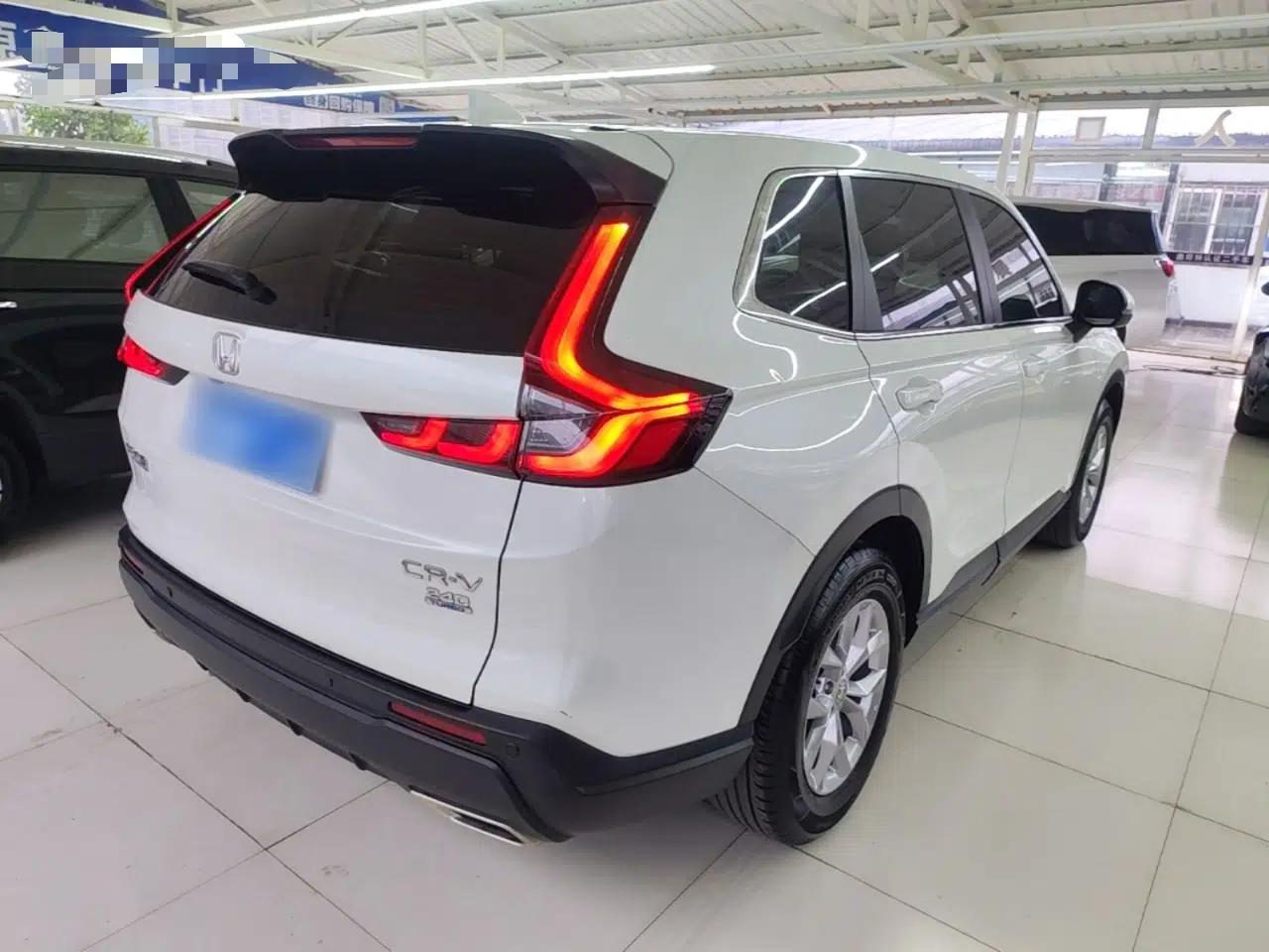 Honda CR-V 2024 240TURBO Two-Wheel-Drive Active Version 5 Seats — миниатюра 6