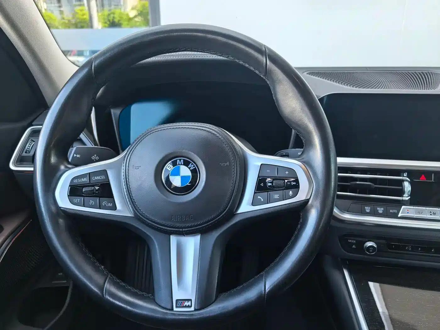 2022 BMW 3 Series 325Li M Sport Package — миниатюра 7