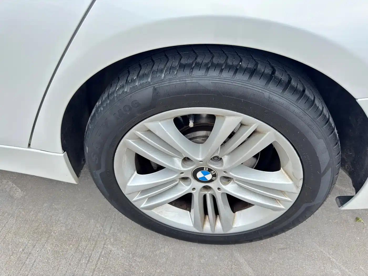 2017 BMW 3 Series 318i Fashion Edition — миниатюра 10