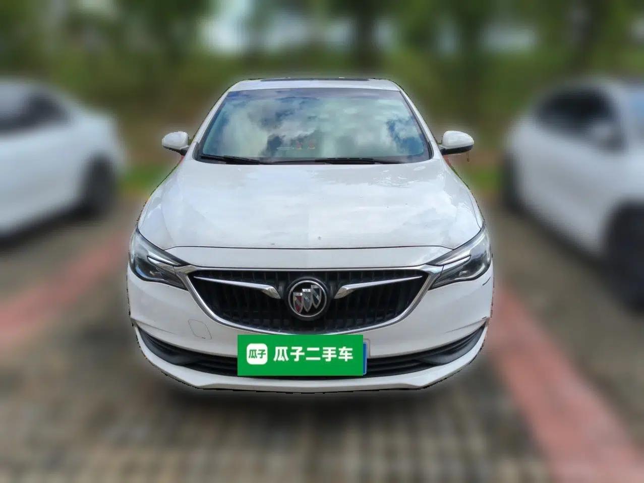 Buick GT 2019 15T Dual-Clutch Connected Elite Model China VI — миниатюра 2