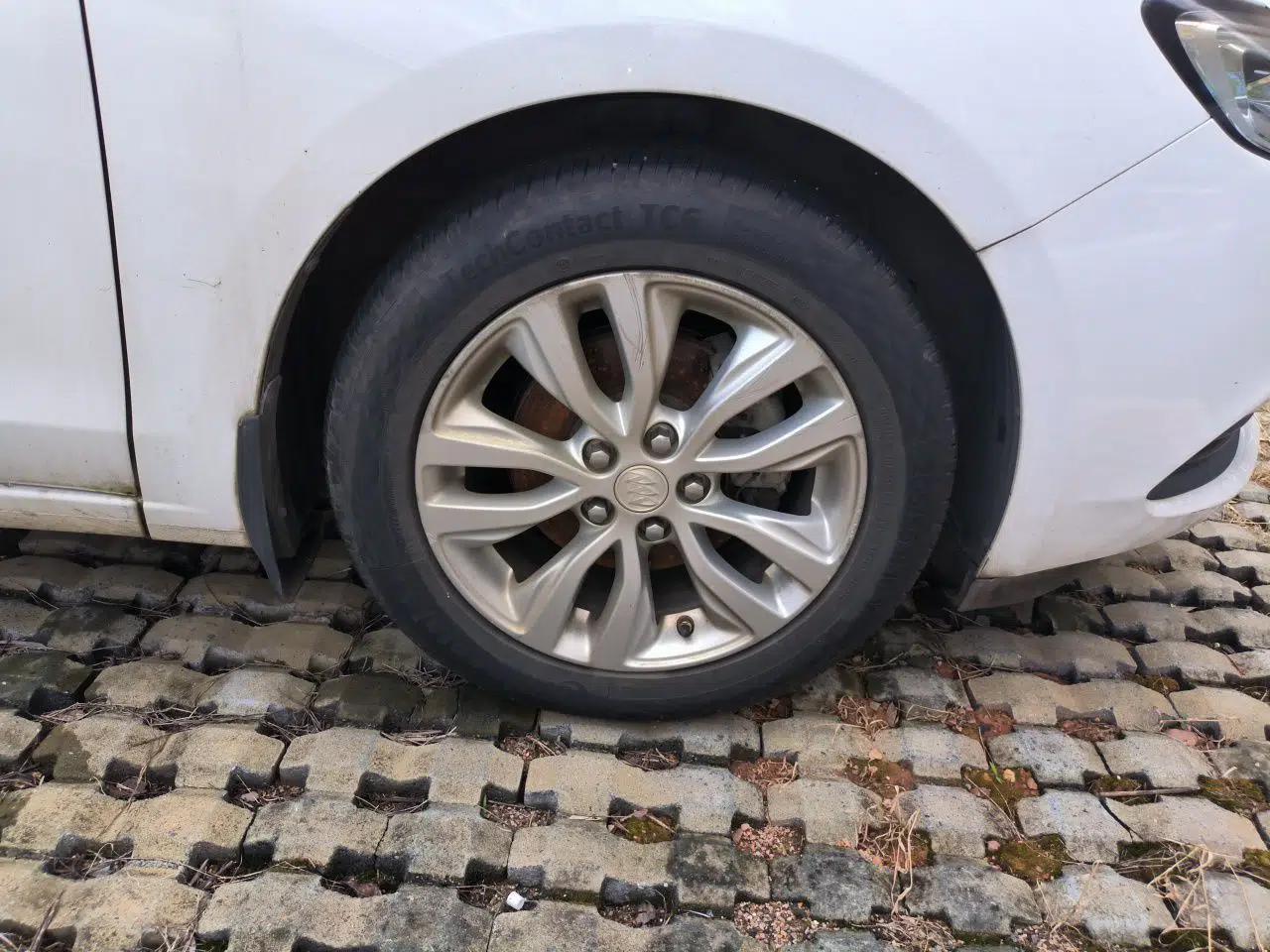 Buick GT 2019 15T Dual-Clutch Connected Elite Model China VI — миниатюра 8