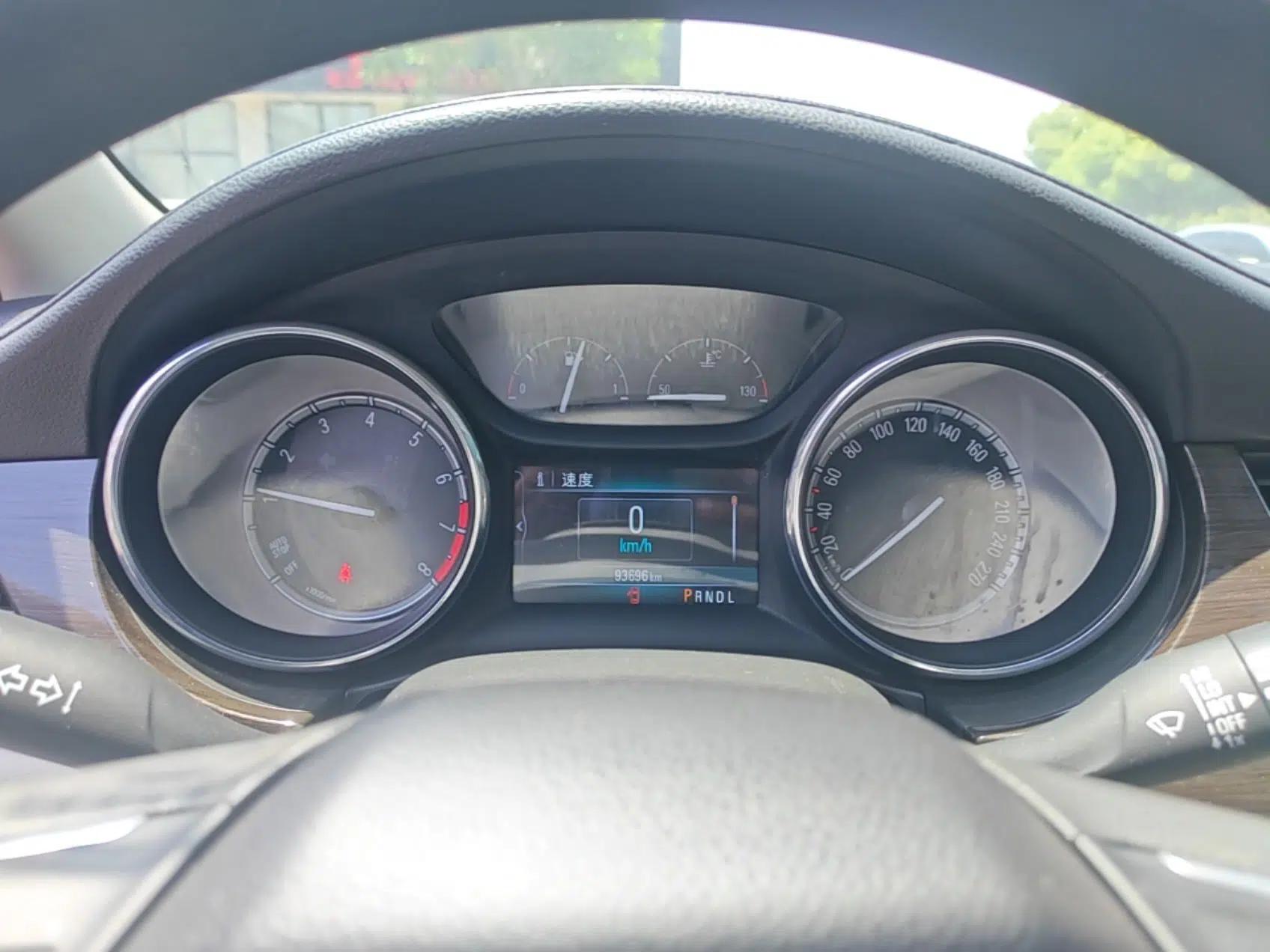 Buick Verano 2019 Sedan 15S Automatic Leading Model — миниатюра 15