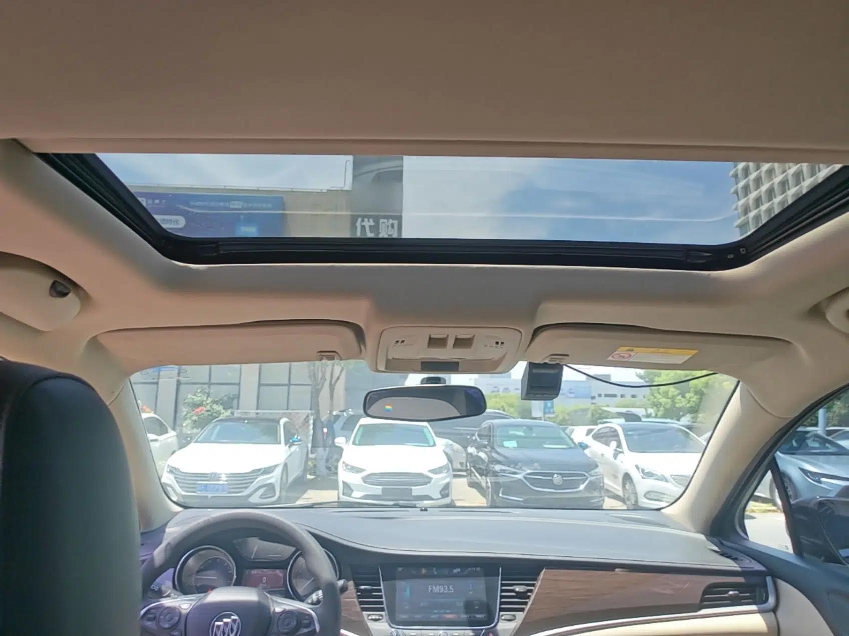 Buick Verano 2019 Sedan 15S Automatic Leading Model — миниатюра 21