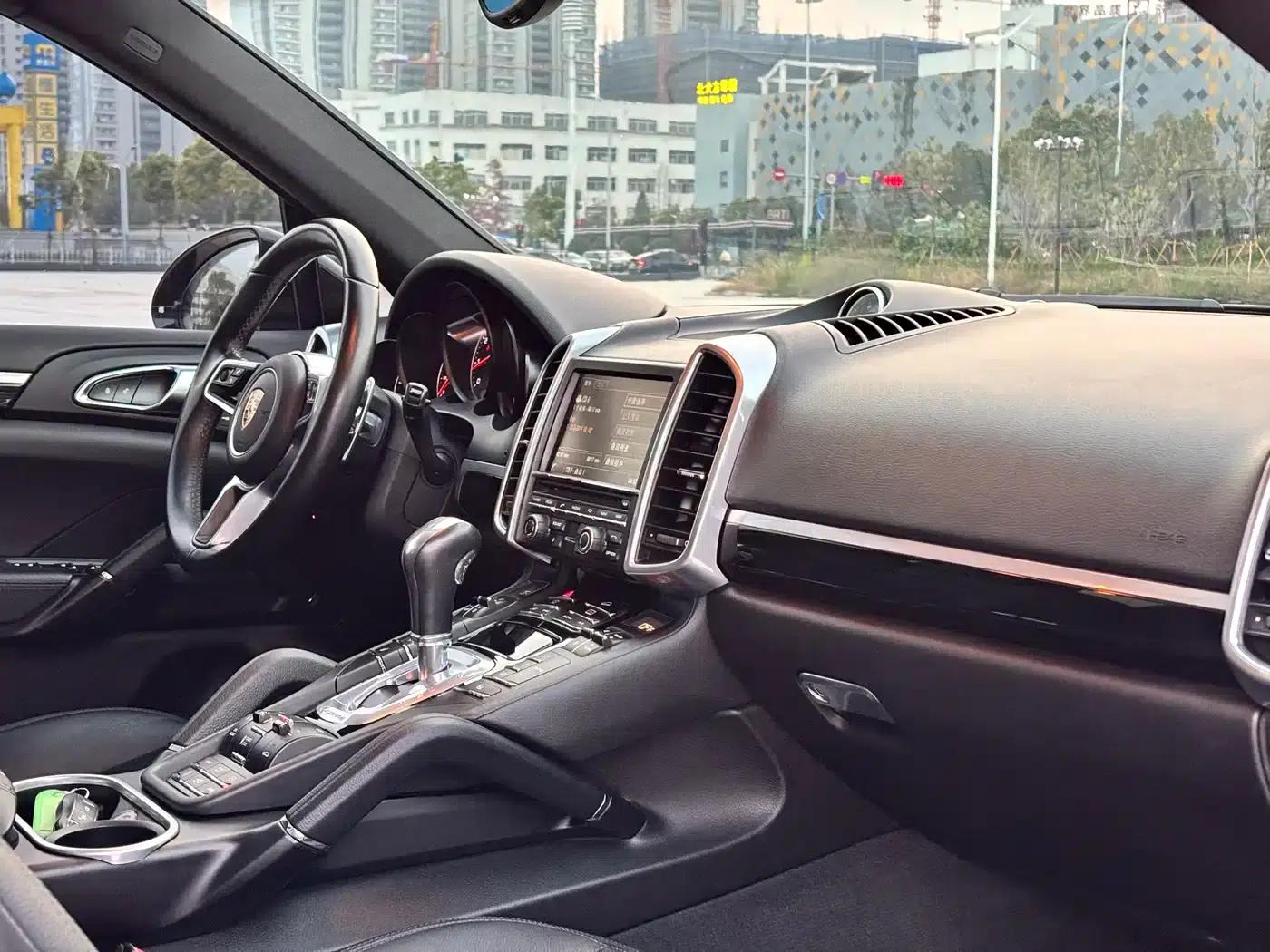 Cayenne 2015 Cayenne 3.0T — миниатюра 15
