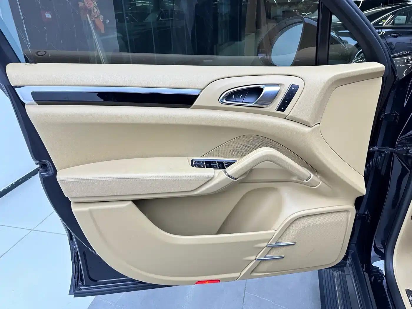Cayenne 2016 Cayenne 3.0T — миниатюра 9