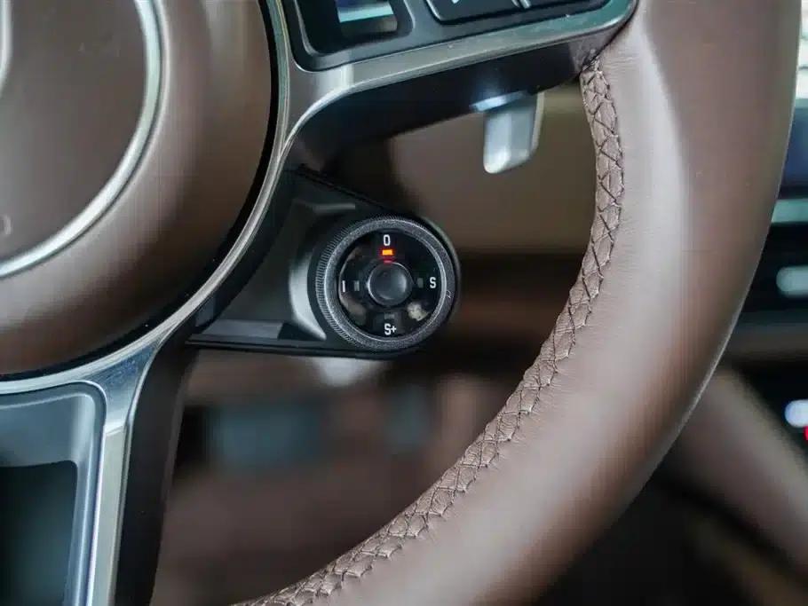 2021 Cayenne 3.0T Automatic — миниатюра 16