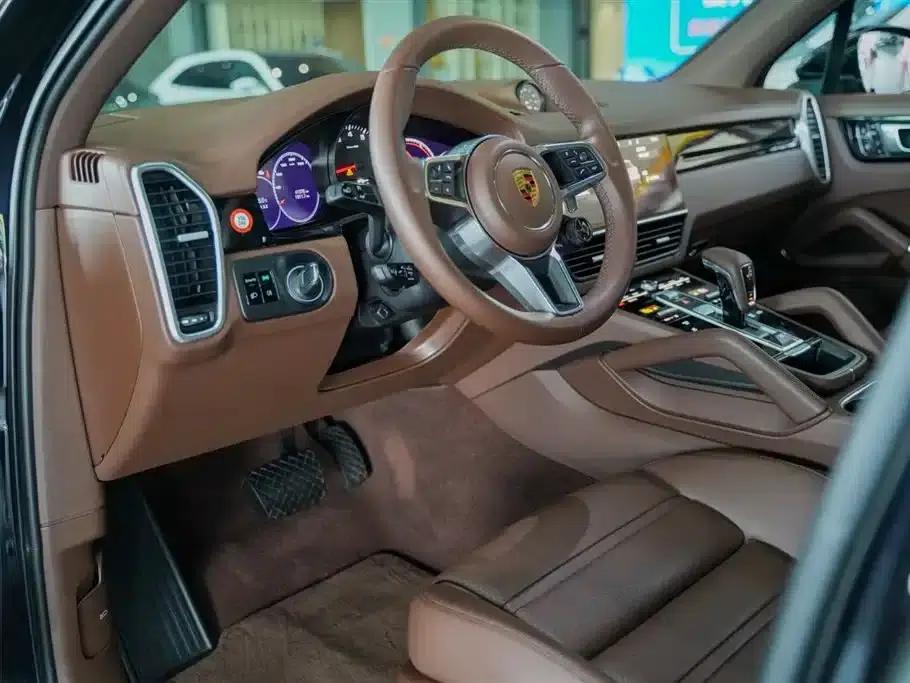 2021 Cayenne 3.0T Automatic — миниатюра 3