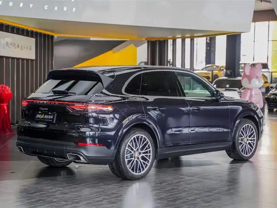2021 Cayenne 3.0T Automatic — миниатюра 21