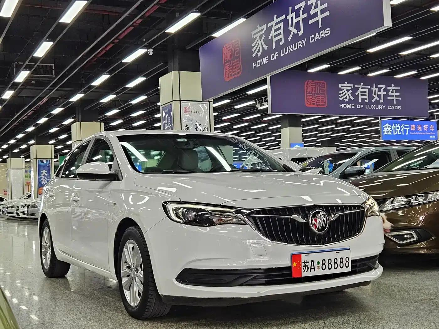 Buick Excelle 2019 15T Dual-Clutch Connected Elite (National V Emission Standard) — миниатюра 3