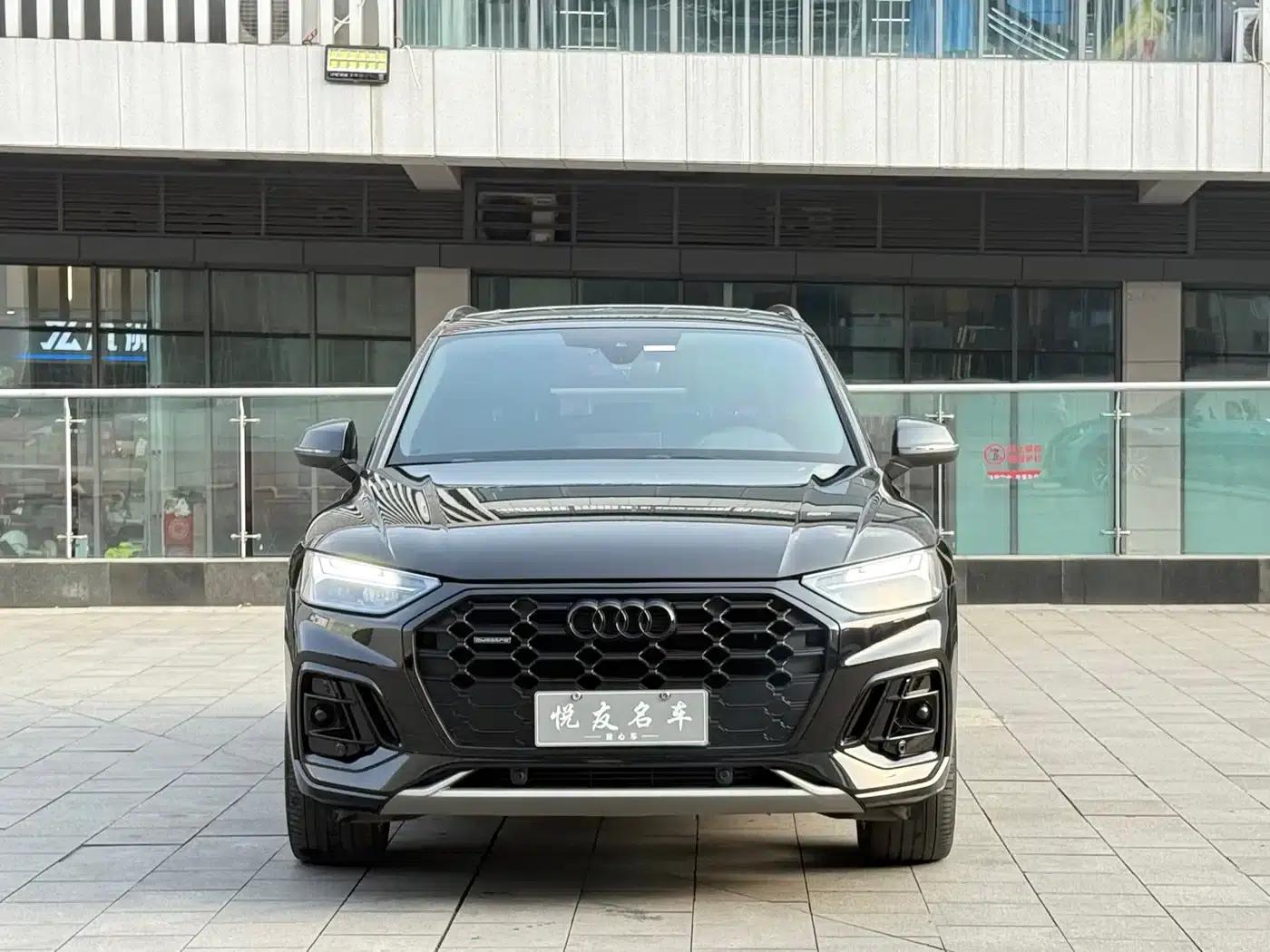 Audi Q5L 2024 40 TFSI Luxury Dynamic — миниатюра 2