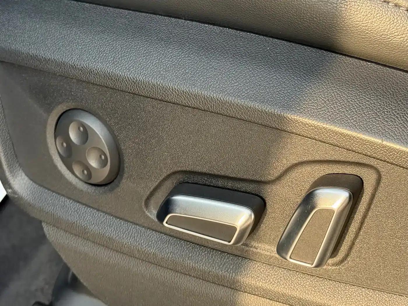 Audi Q5L 2024 40 TFSI Luxury Dynamic — миниатюра 15