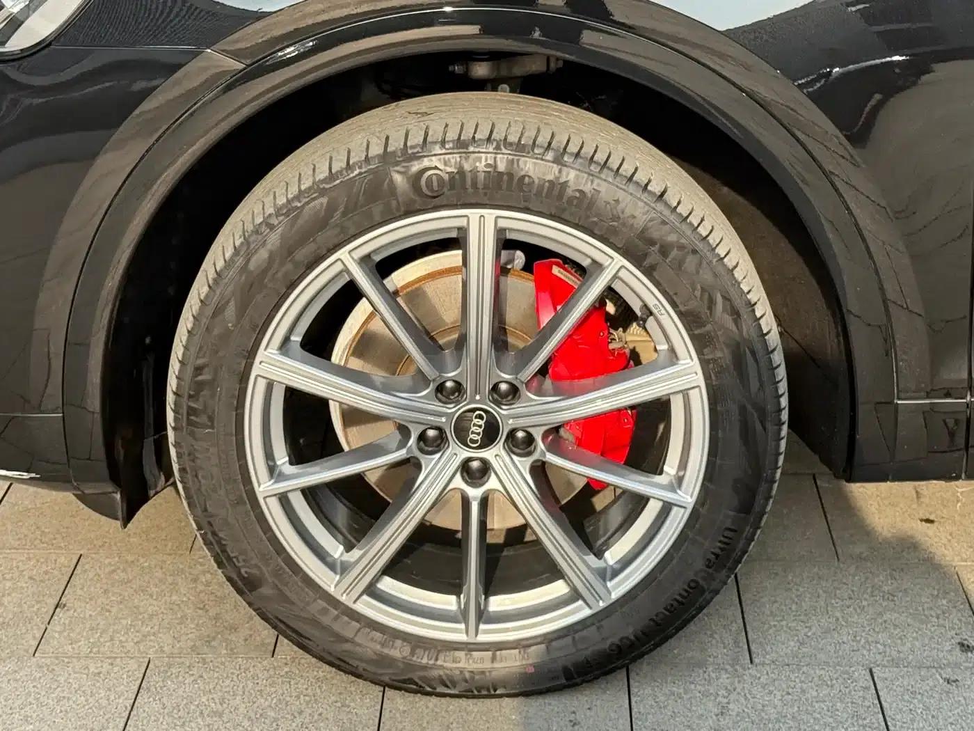 Audi Q5L 2024 40 TFSI Luxury Dynamic — миниатюра 10