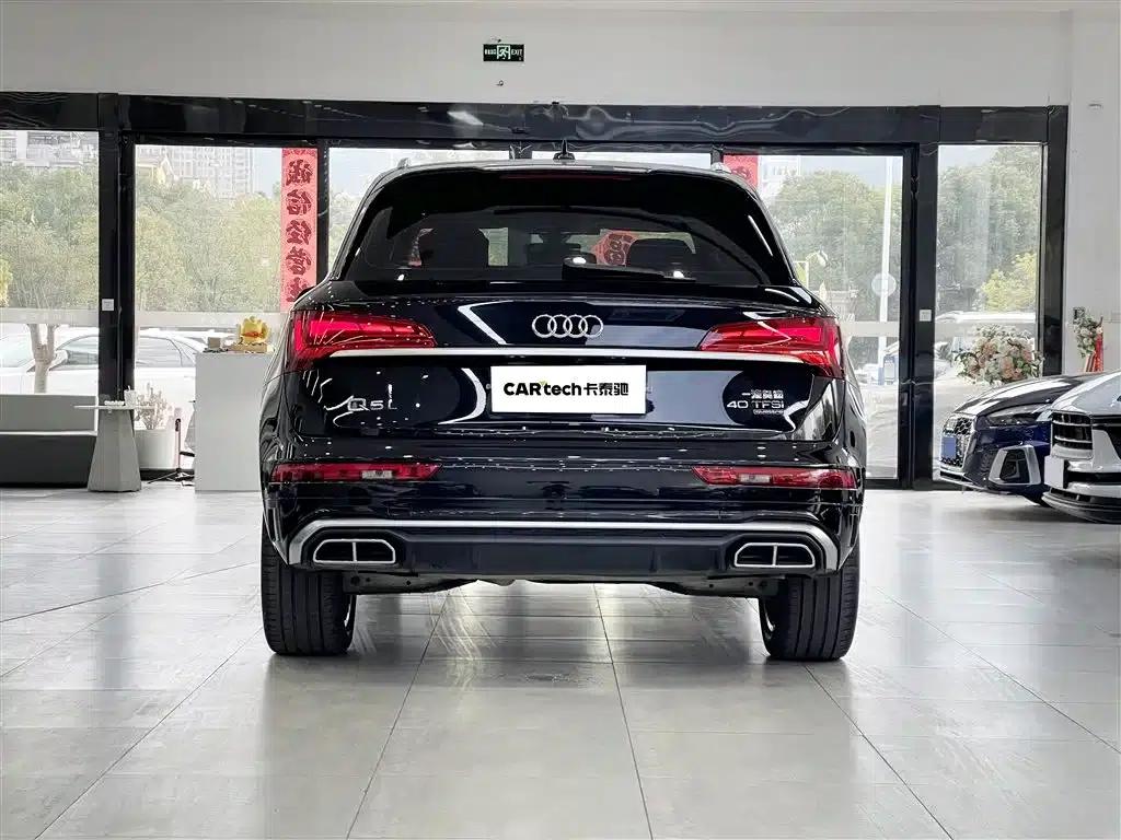 Audi Q5L 2022 40T RS Package Sport Edition — миниатюра 5