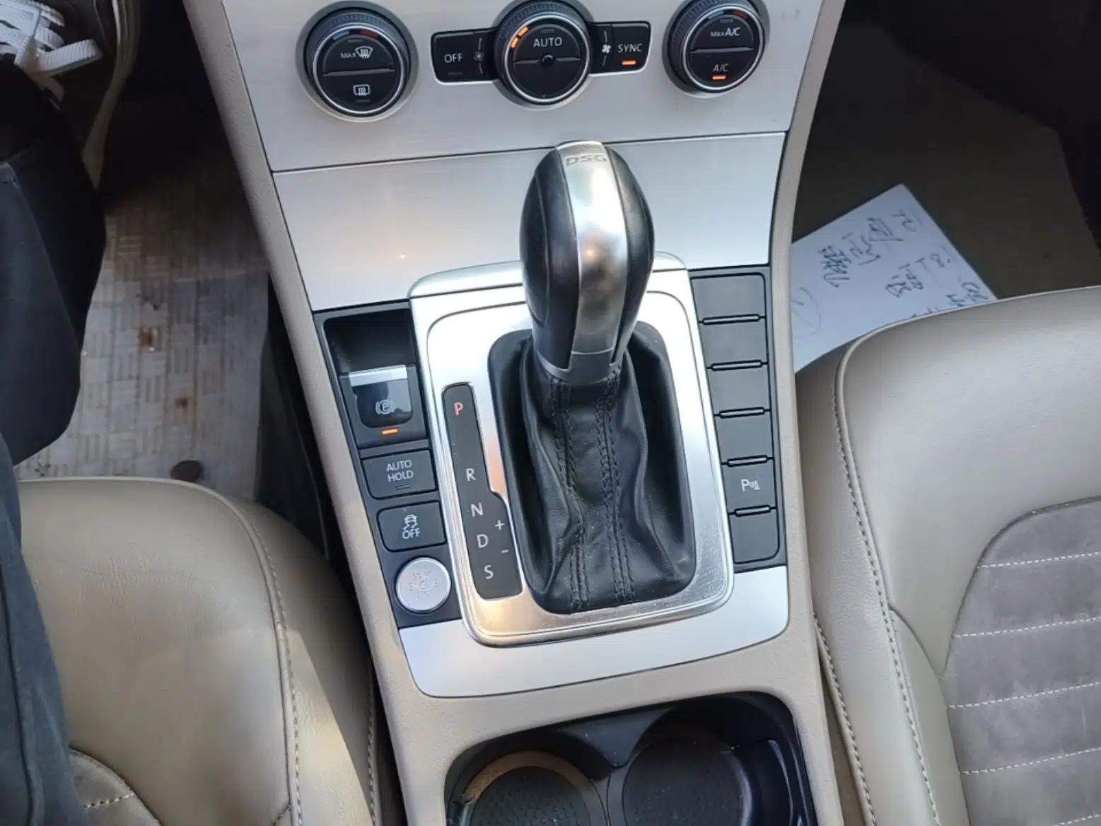 Volkswagen Magotan 2015 1.8TSI Luxury Model — миниатюра 17