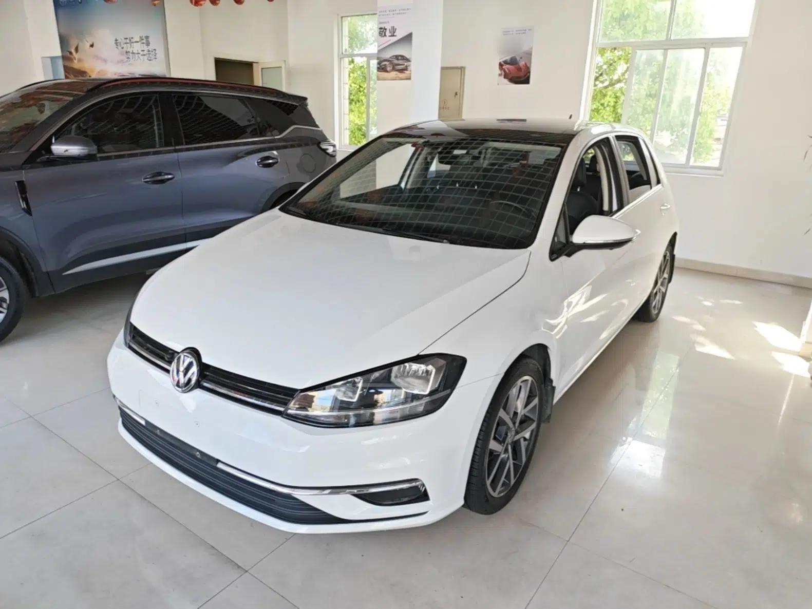 Volkswagen Golf 2020 Zhiai Edition 280TSI DSG Luxury Model — миниатюра 1