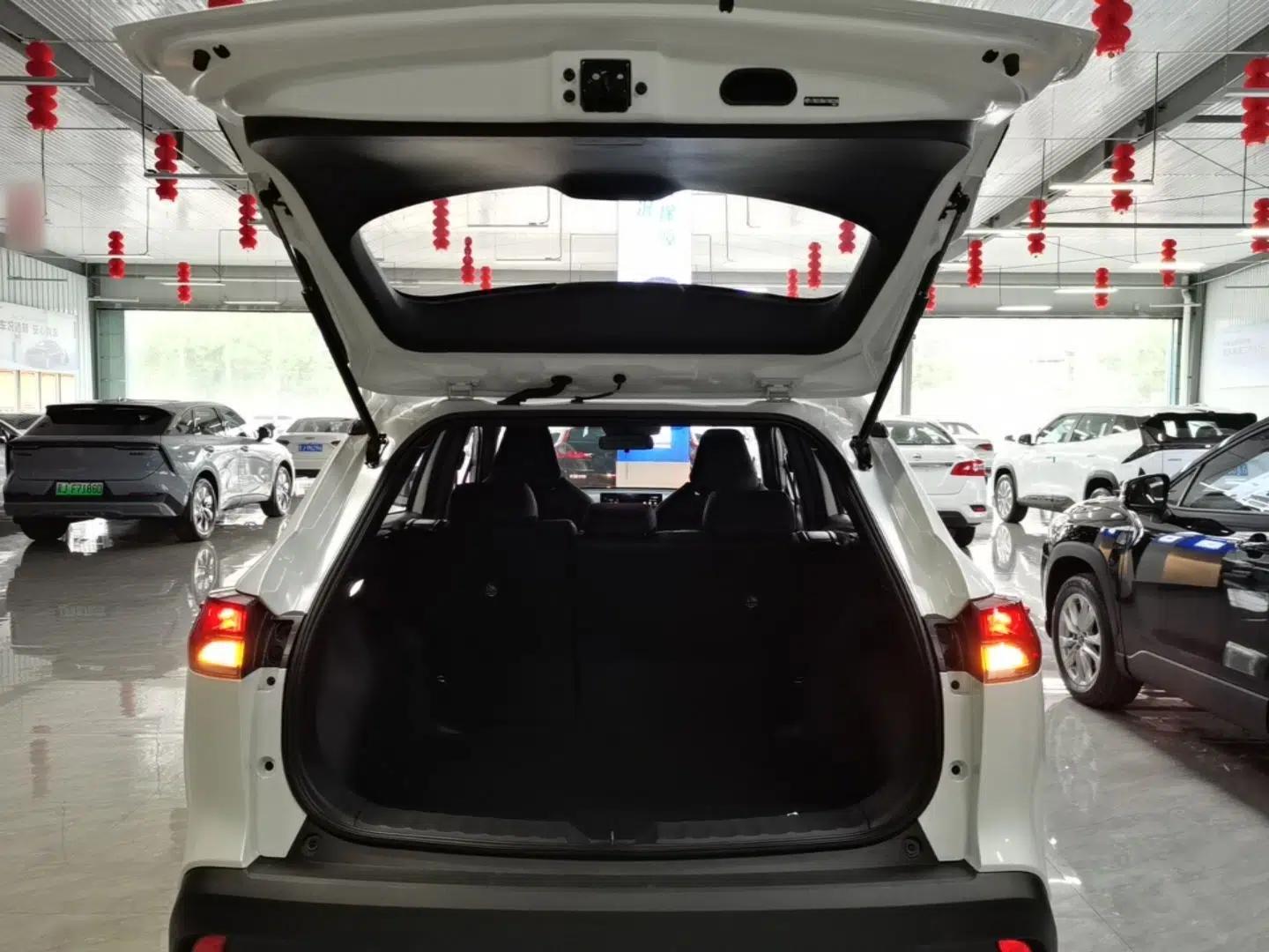 Toyota Corolla Cross 2026 Model 2.0L Pioneer Edition — миниатюра 22