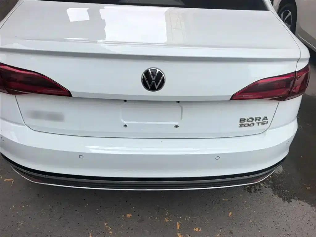 2023 Volkswagen Bora 300TSI DSG Premium Edition — миниатюра 6