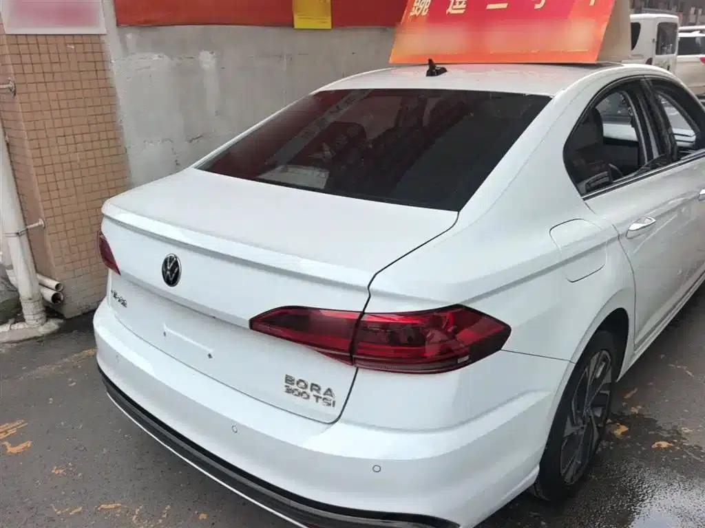 2023 Volkswagen Bora 300TSI DSG Premium Edition — миниатюра 7