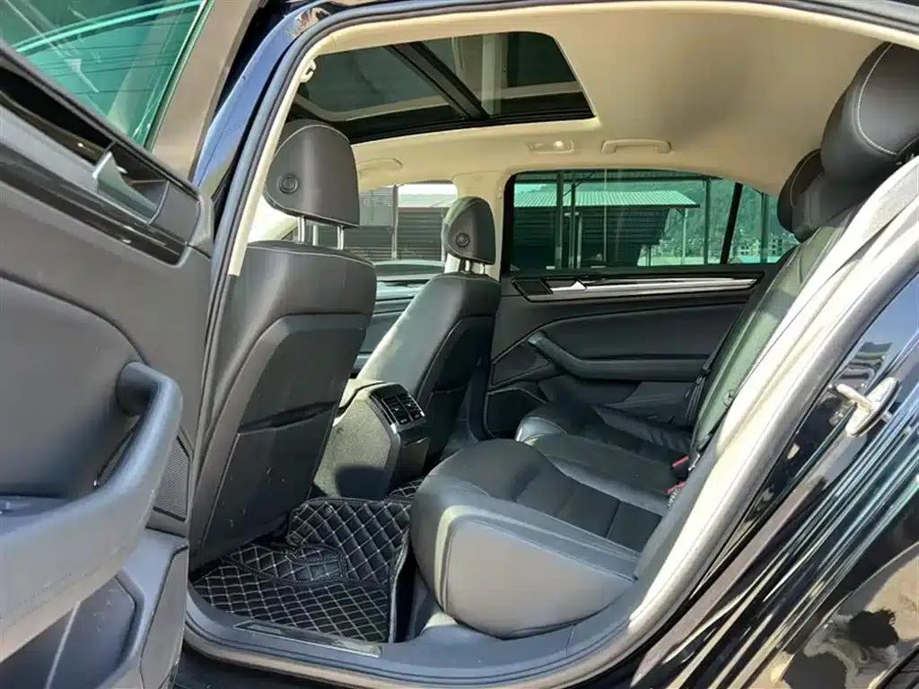 Phideon 2019 380TSI 2WD Business Edition (China VI Emission Standard) — миниатюра 8