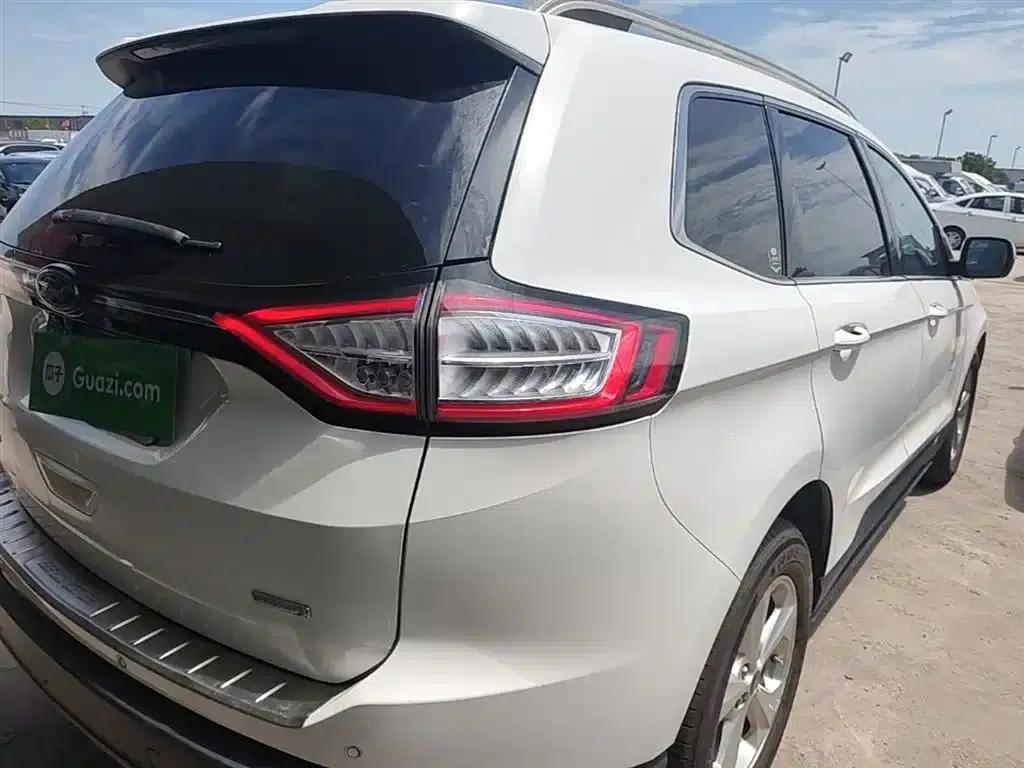 Edge 2015 2.0T GTDi 2WD Elite — миниатюра 8
